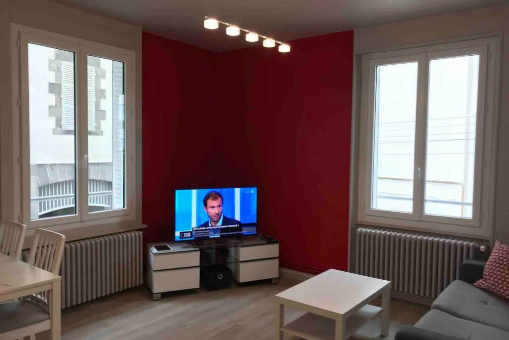 Rare Petit Cocon F1 Calme Possibilite Jacuzzi Hammam En Sus Apartment Chamalieres Exterior photo